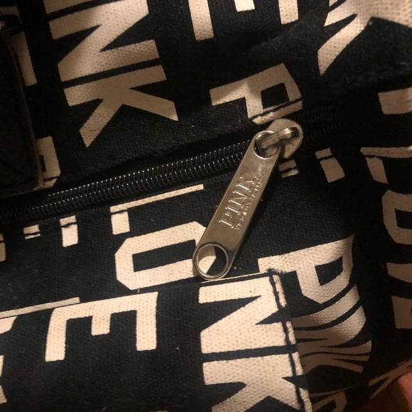 Love Pink Rolling Duffle - Picture 4 of 10